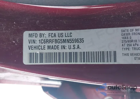 2021 Ram 1500 Big Horn 4X4 6'4 Box z USA, uszkodzony, nr VIN 1C6RRFBG5MN559635